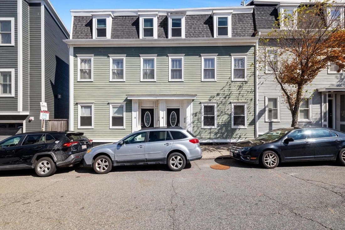 Condo in Boston, Massachusetts, United States 2 - 18890657