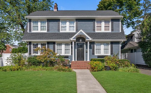 House in Rockville Centre, New York, United States 1