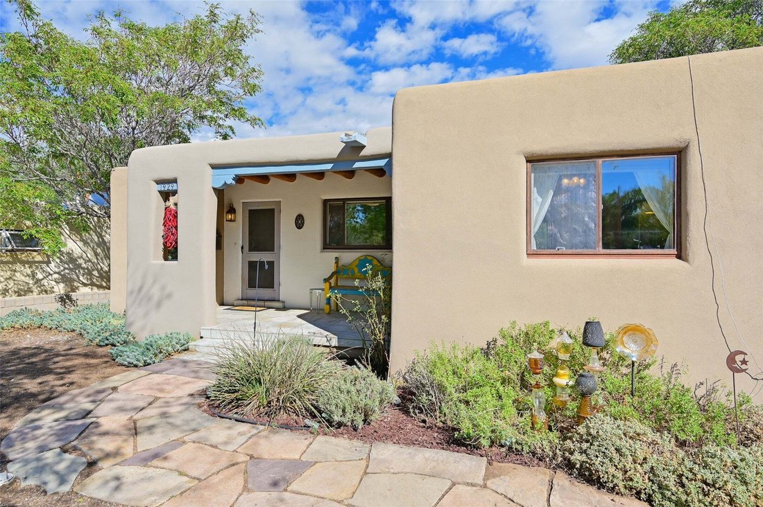 House in Santa Fe, New Mexico, United States 2 - 18889528