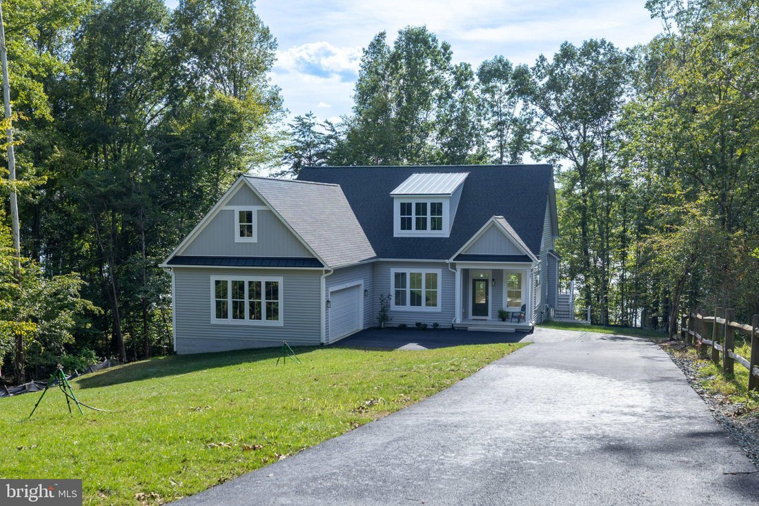 Maison à Spotsylvania Court House, Virginie, États-Unis 1 - 18604887
