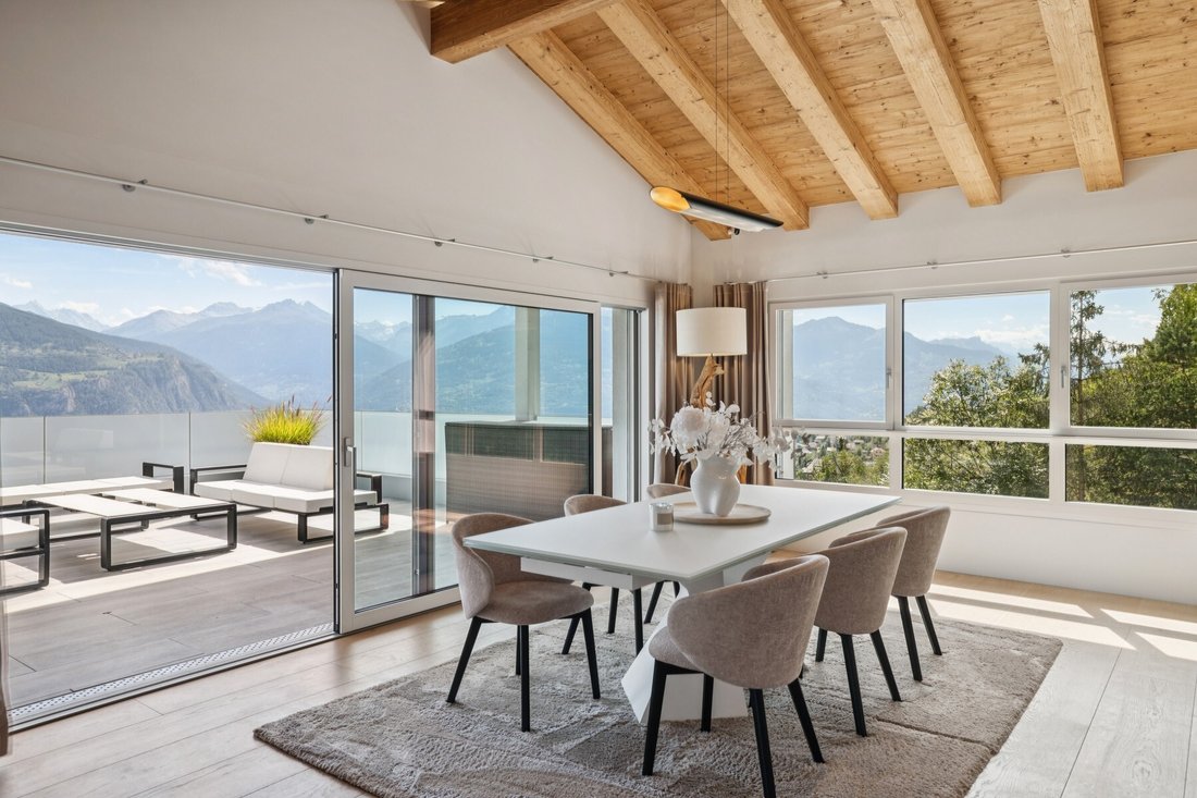 Ayent, Valais/Wallis, Switzerland 4 - 18878524