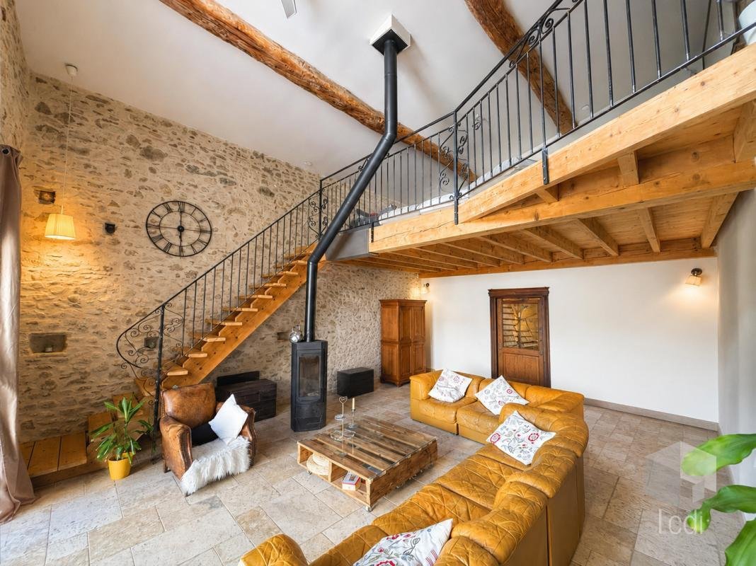 Casa a Saint-Gervais-sur-Roubion, Auvergne-Rodano-Alpi, Francia 4 - 18880972