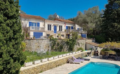 House in Maurice Jeanpierre, Le Cannet, France 1