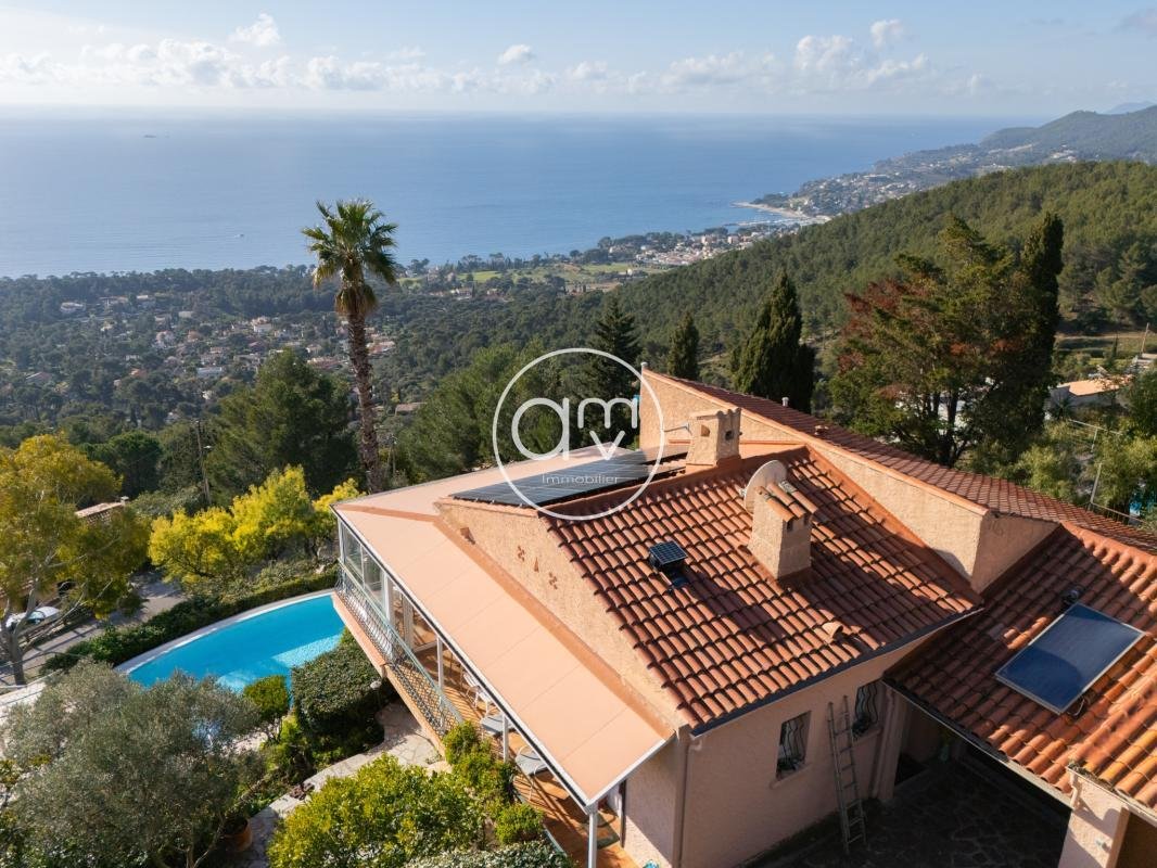 Villa à Carqueiranne, Provence-Alpes-Côte d'Azur, France 4 - 18886493