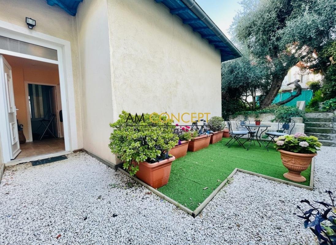 Villa en Niza, Provenza-Alpes-Costa Azul, Francia 1 - 18883093
