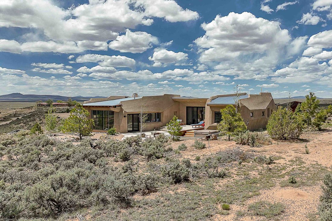 House in Ranchos de Taos, New Mexico, United States 2 - 18888456