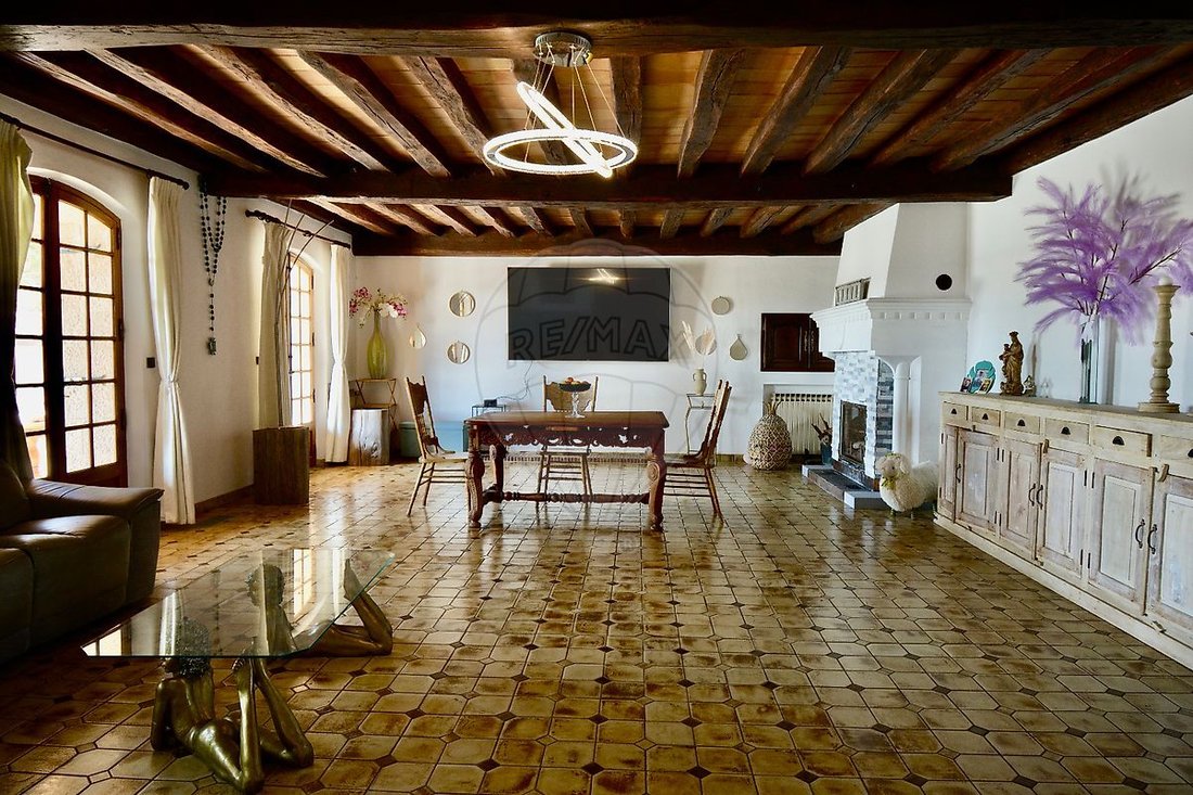 Villa a Partie Nord-Ferrieres-Cadenades-Rouviere, Le Muy, Francia 3 - 18883418