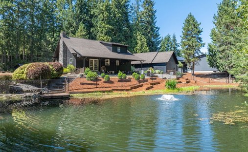 House in Chehalis, Washington, United States 1