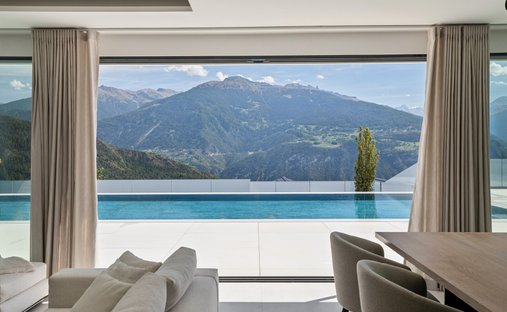 Ayent, Valais/Wallis, Switzerland 1