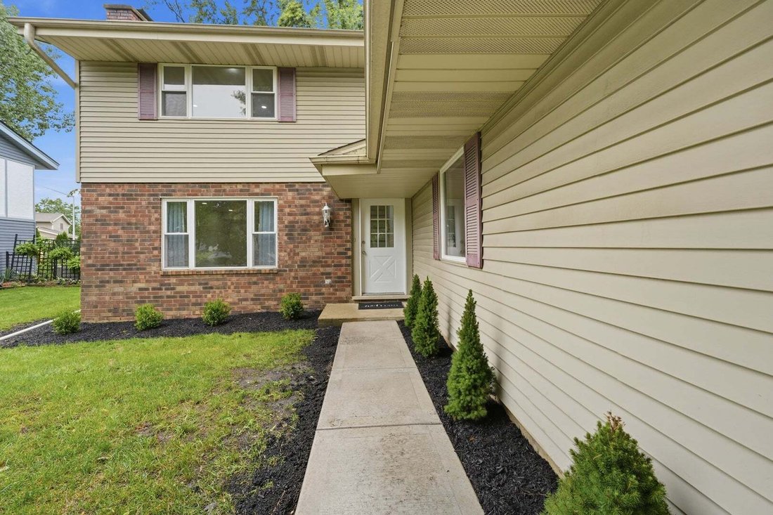 House in Schaumburg, Illinois, United States 2 - 18879801