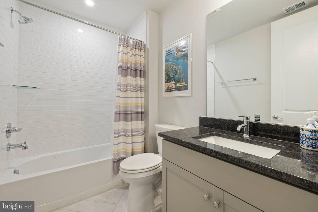 Residenza a Bethesda, Maryland, Stati Uniti 4 - 18892479