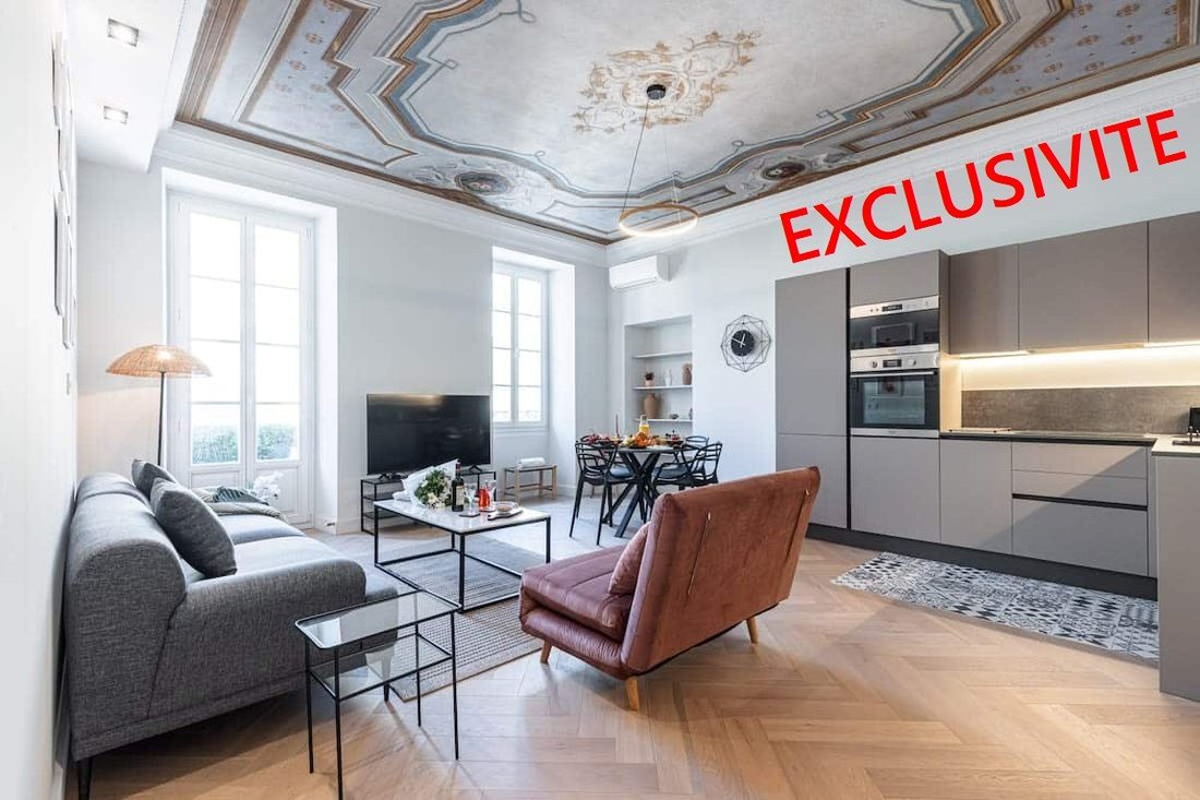 Apartamento en Le Port, Niza, Francia 1 - 18882486