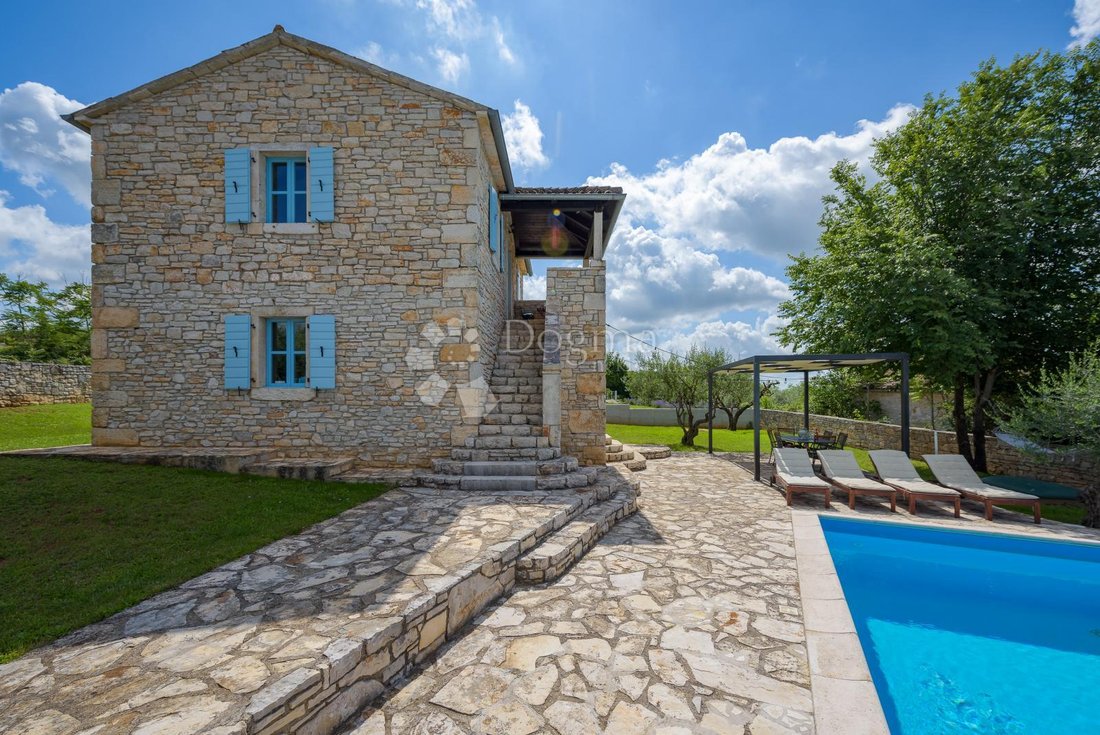 Casa en Sveti Lovrec Pazenaticki, Istria, Croacia 5 - 18891416