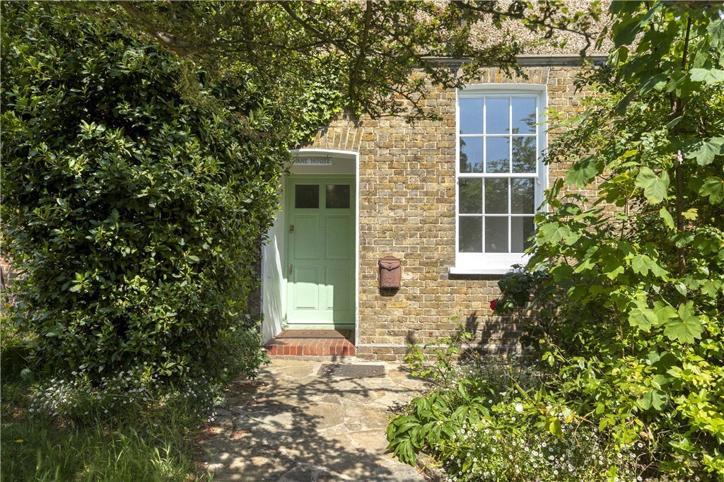 House in New Malden, Royal Borough of Kingston upon Thames, England 1 - 18879143