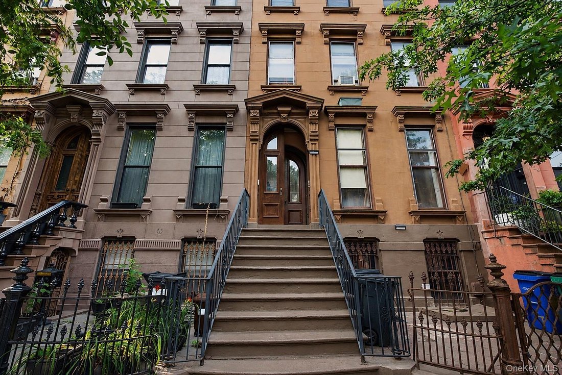 House in New York, New York, United States 1 - 18888973