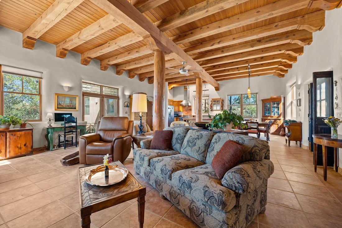 House in El Prado, New Mexico, United States 2 - 18888661