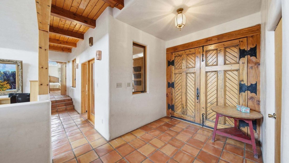 House in San Cristobal, New Mexico, United States 4 - 18888548
