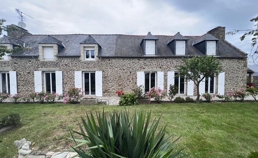 Haus in Saint-Cast-le-Guildo, Bretagne, Frankreich 1