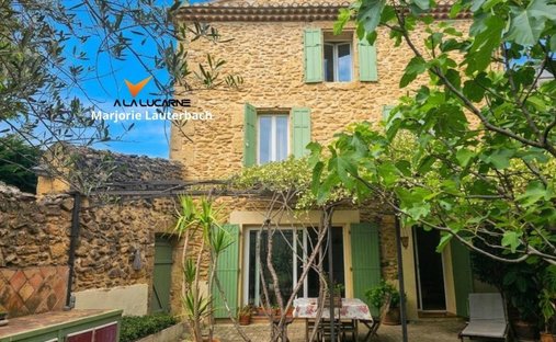 Maison à Grans, Provence-Alpes-Côte d'Azur, France 1