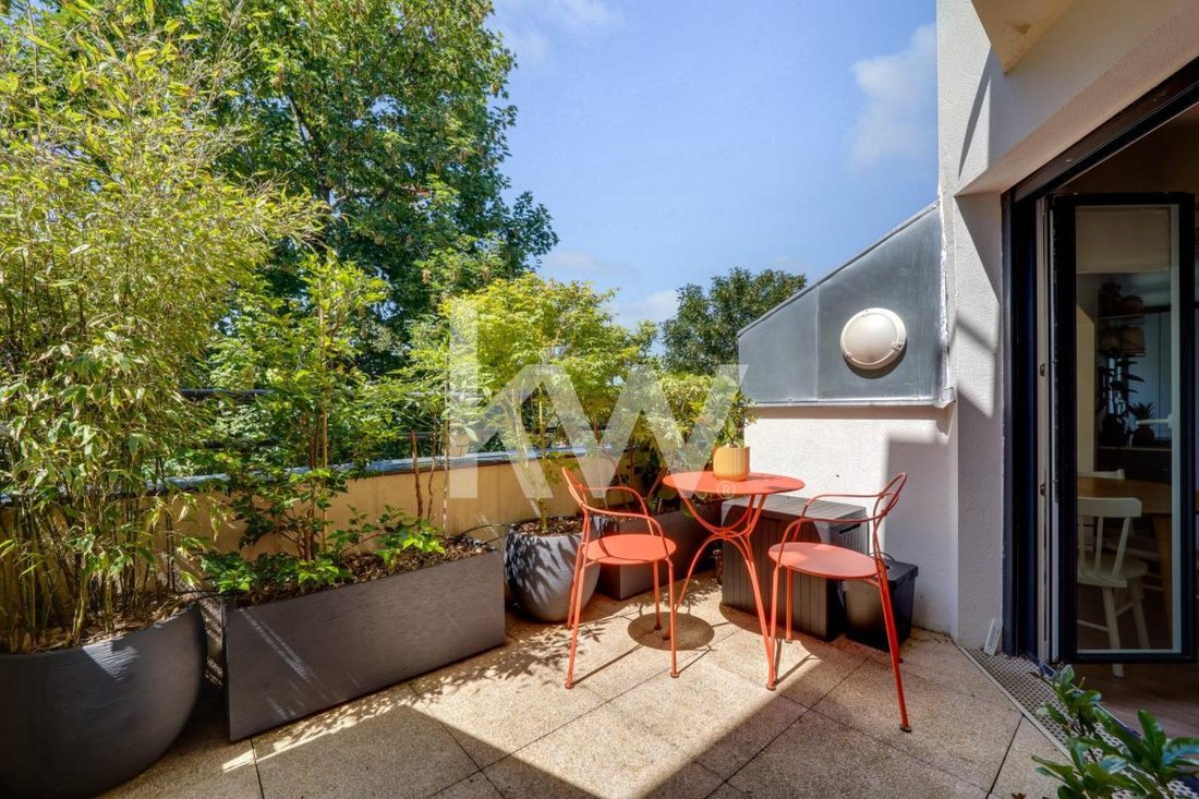 Appartement à Jules Guesde Montesy, Issy-les-Moulineaux, France 2 - 18884057