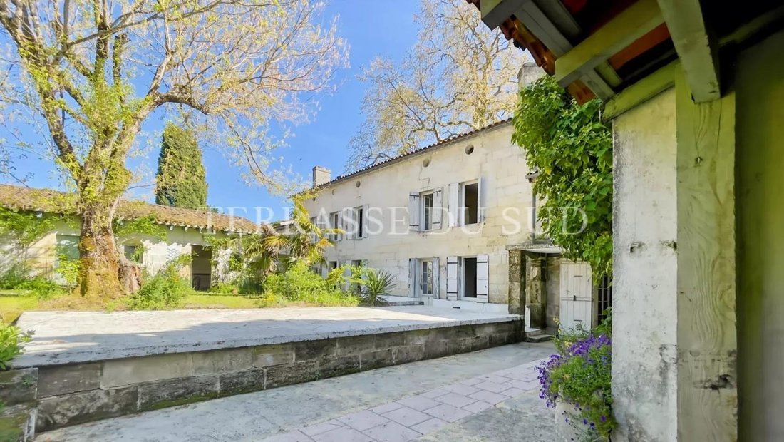 House in Nord Ouest, Saint-André-de-Cubzac, France 1 - 18886553
