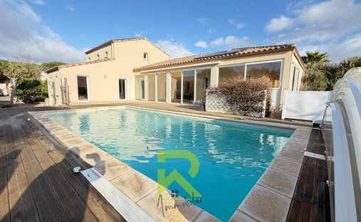 Villa a Le Grau d'Agde, Agde, Francia 1