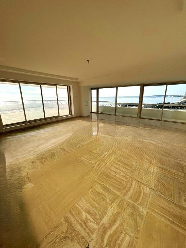 Apartment in Village, Villeneuve-Loubet, France 3 - 18882815