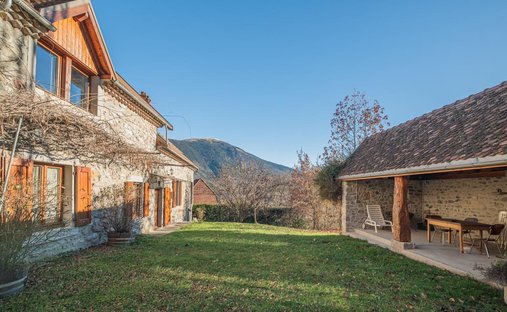 Casa a Chatel-en-Trieves, Auvergne-Rodano-Alpi, Francia 1