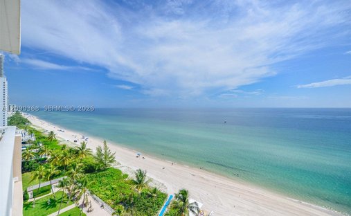 Condo in Hallandale Beach, Florida, United States 1