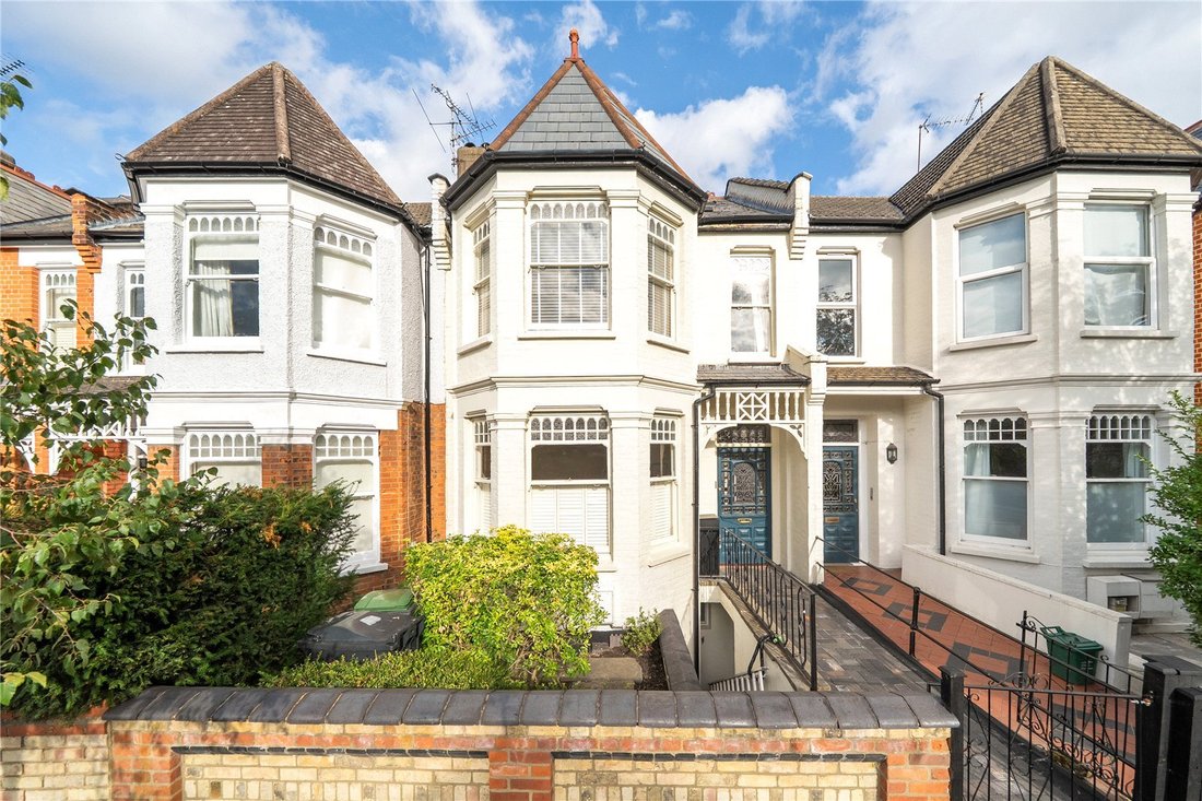Haus in Muswell Hill, Haringey, England 1 - 18879995