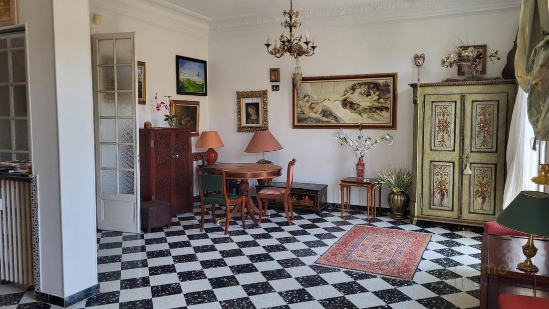 Appartamento a Mentone, Provenza-Alpi-Costa Azzurra, Francia 3 - 18885926