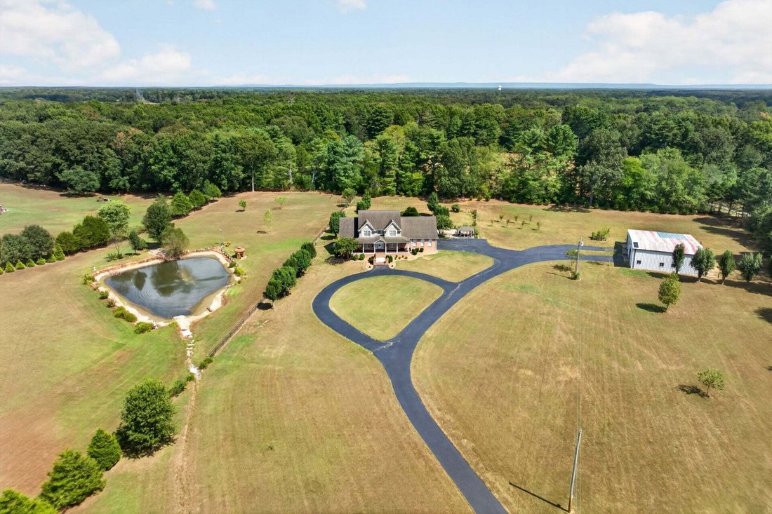 House in Tullahoma, Tennessee, United States 5 - 18879008