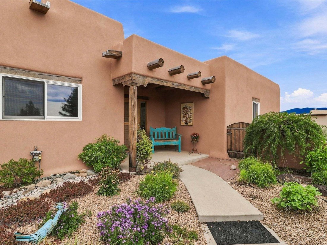 House in El Prado, New Mexico, United States 3 - 18888641