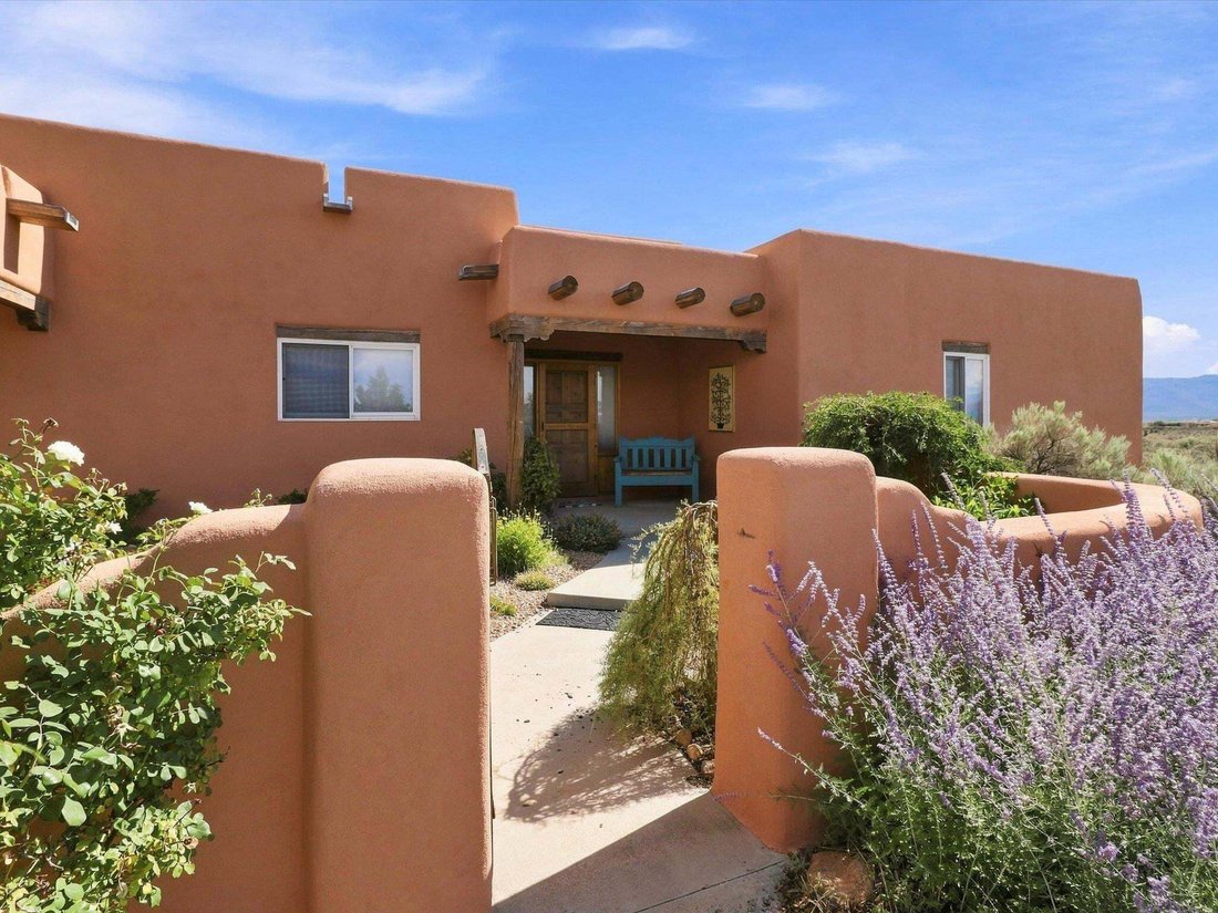 House in El Prado, New Mexico, United States 2 - 18888641