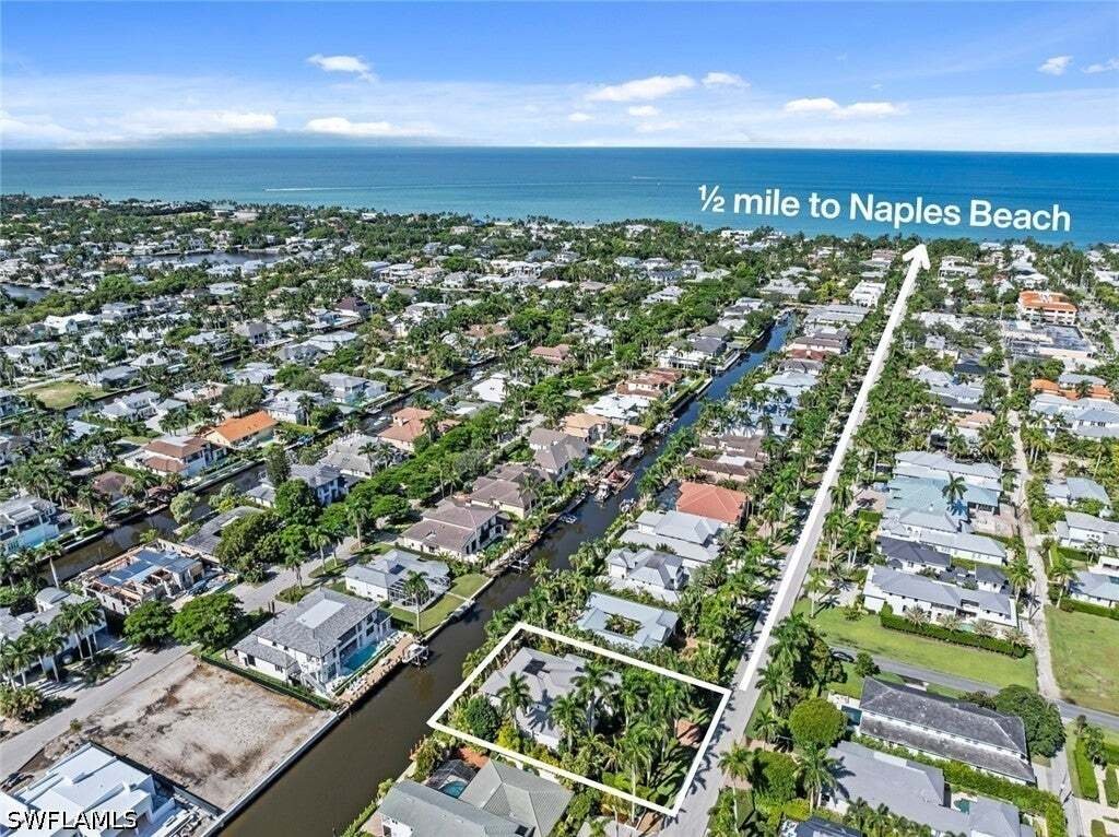 House in Naples, Florida, United States 5 - 18889641
