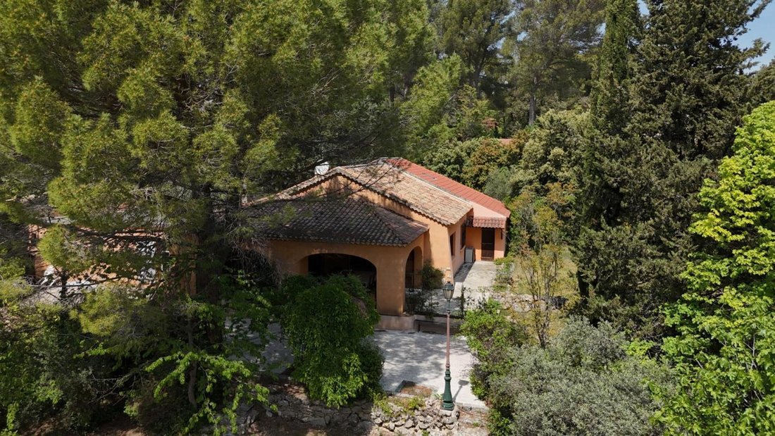 Casa a Saint-Marc-Jaumegarde, Provenza-Alpi-Costa Azzurra, Francia 5 - 18890961