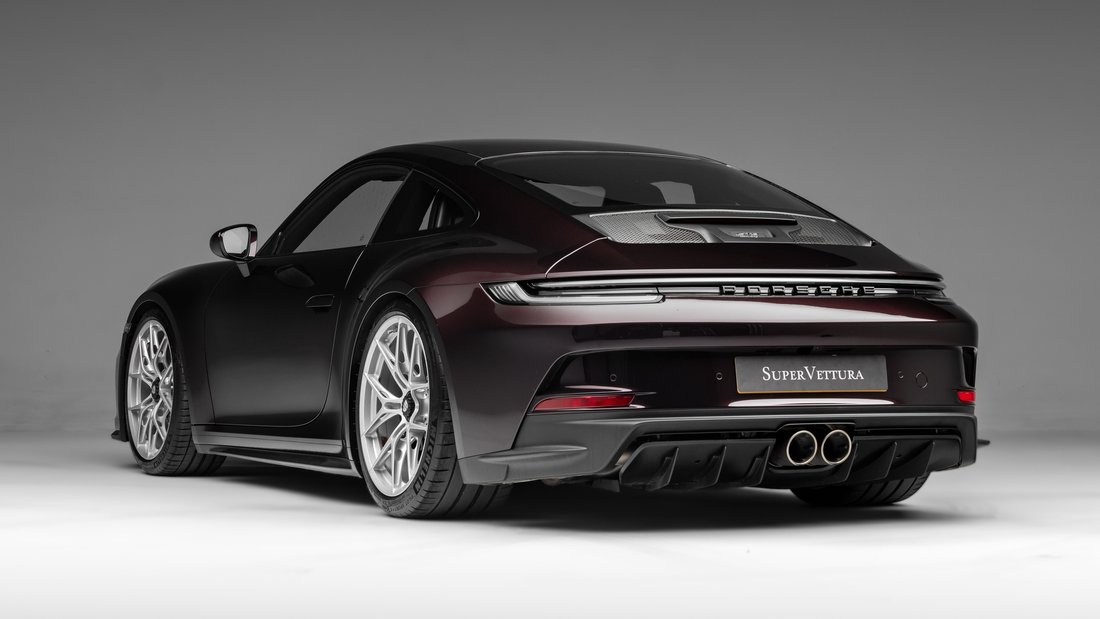 2022 Porsche 911 GT3 Touring in Sunningdale, United Kingdom 3 - 18884731