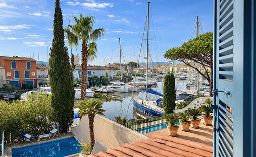 Maison à Grimaud, Provence-Alpes-Côte d'Azur, France 1