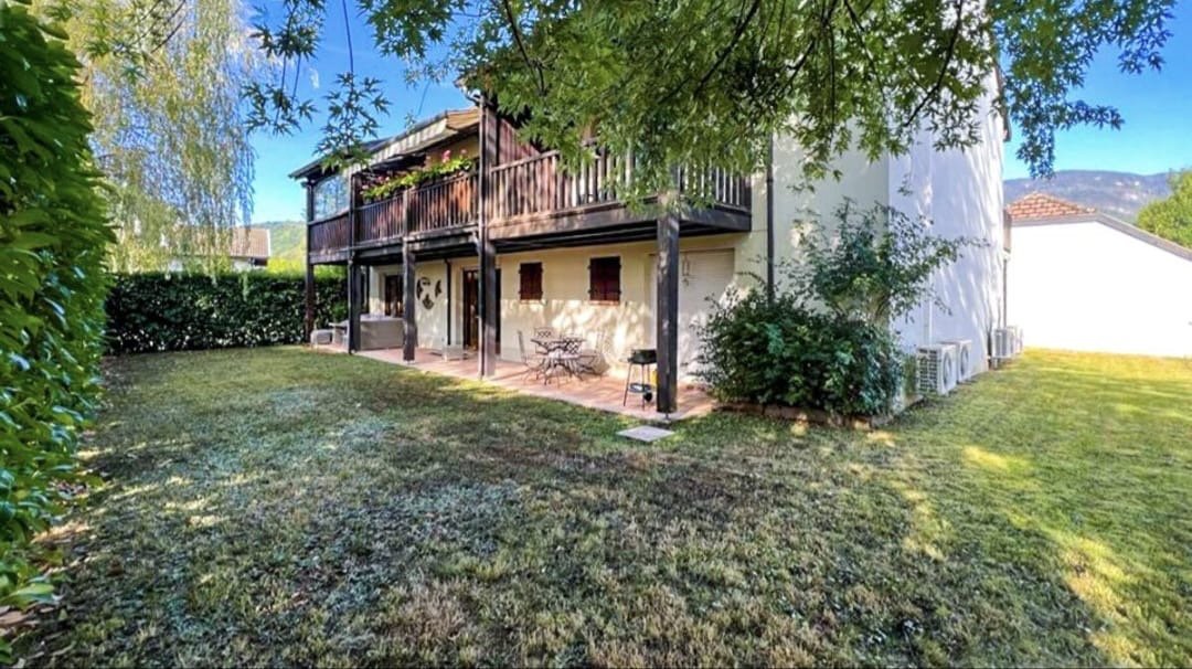 Apartamento en Divonne-les-Bains, Auvernia-Ródano-Alpes, Francia 1 - 18885749