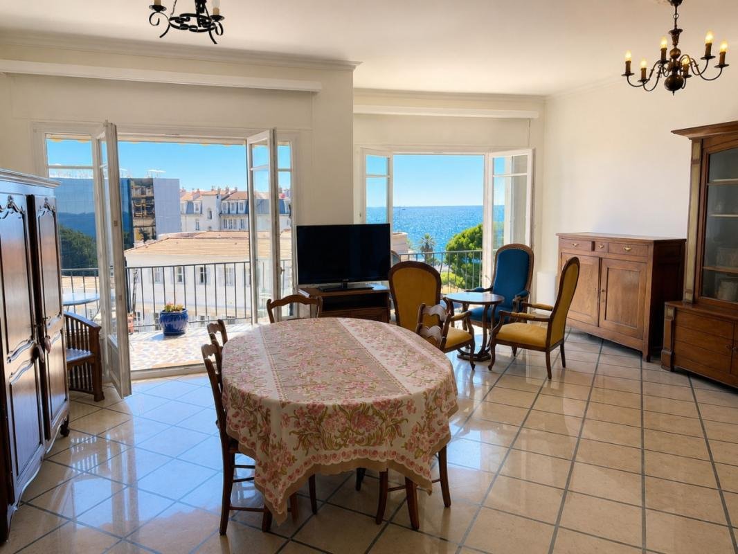 Wohnung in Nizza, Provence-Alpes-Côte d'Azur, Frankreich 4 - 18886120