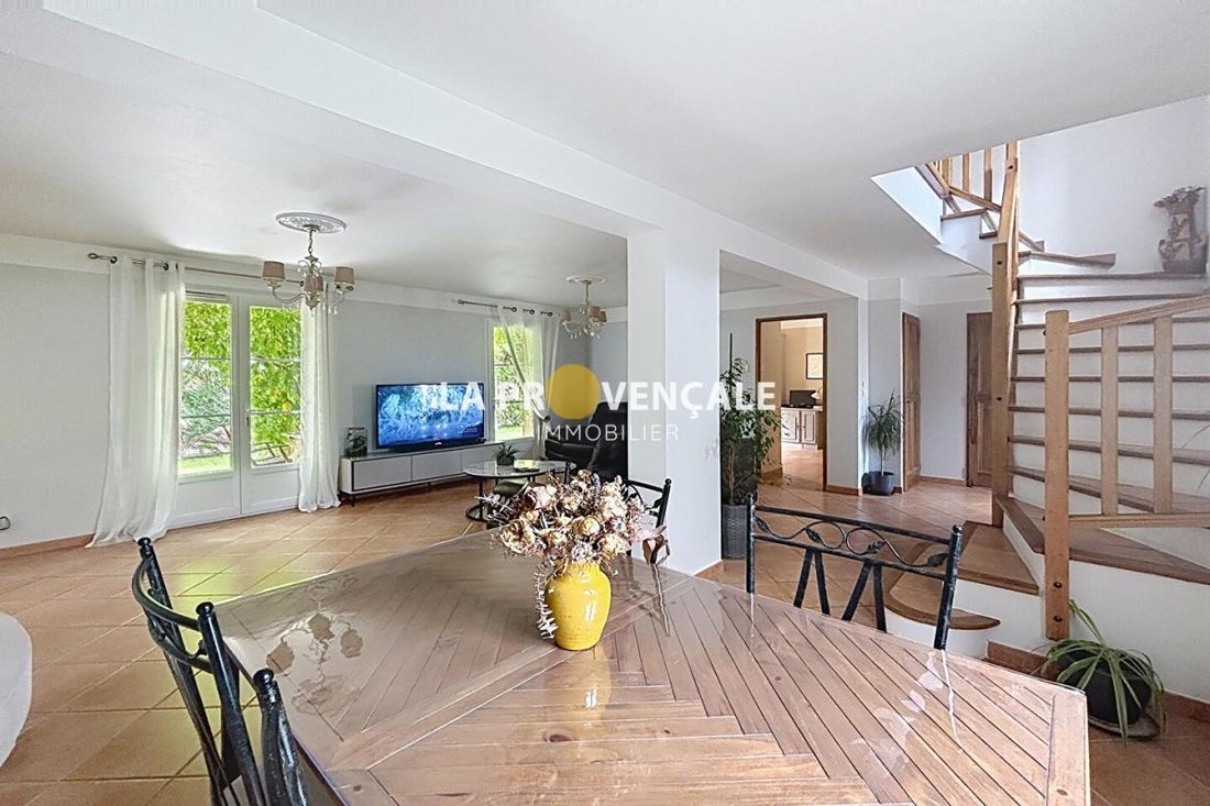Villa in Vieille Ville-Cativel, Gardanne, France 4 - 18880616
