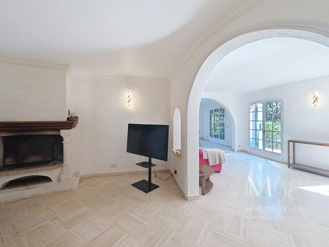 Villa in Les Termes, Mandelieu-la-Napoule, France 5 - 18882366