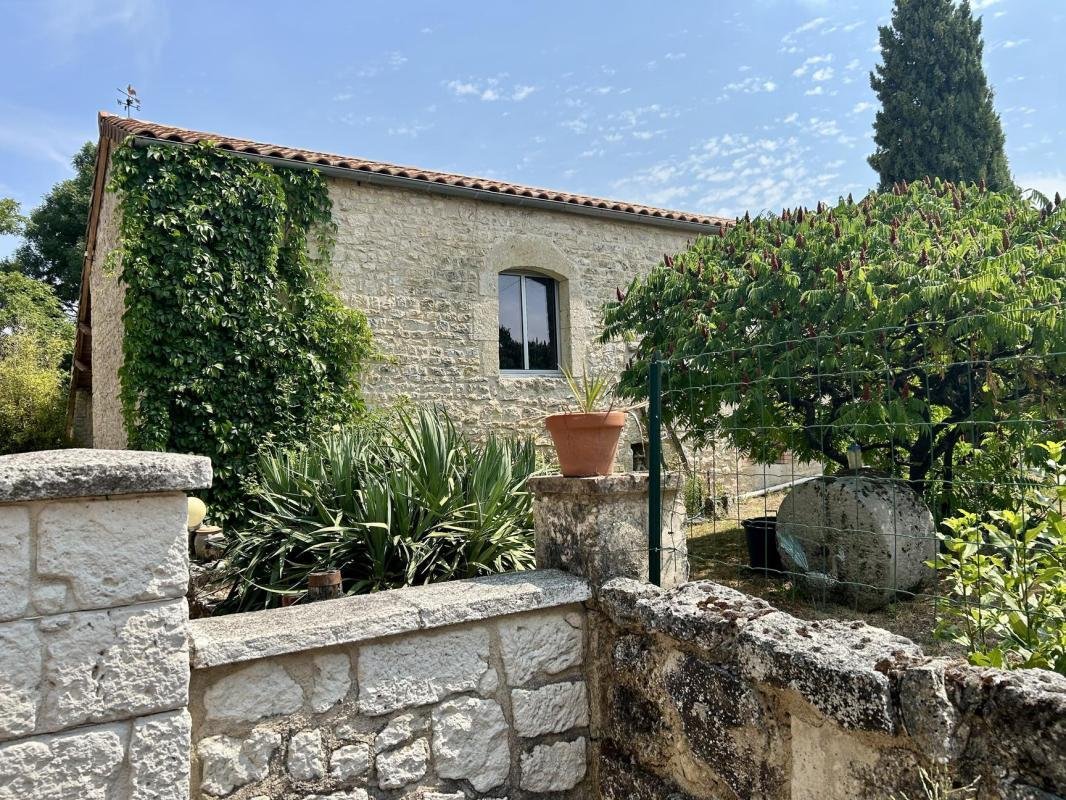 House in Cordes-sur-Ciel, Occitania, France 1 - 18883952