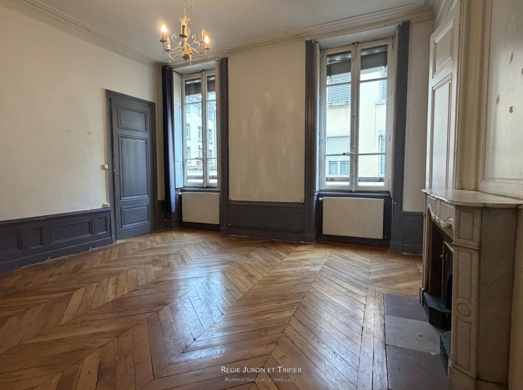 Apartment in Cordeliers-Célestins-Bourse, Lyon 2e Arrondissement, Lyon 3 - 18881819