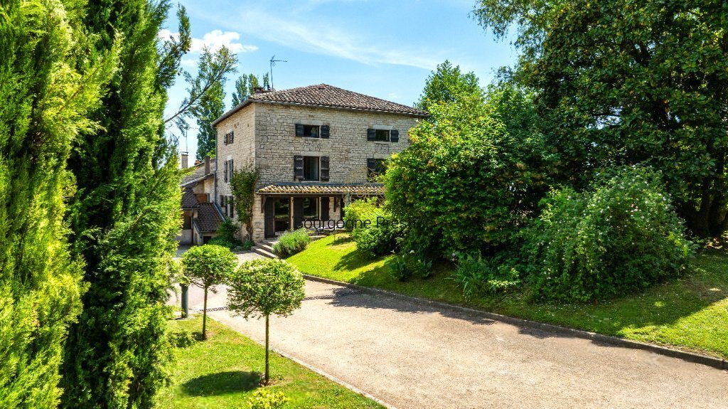 Maison à Centre Ville, Tournus, France 2 - 18882620