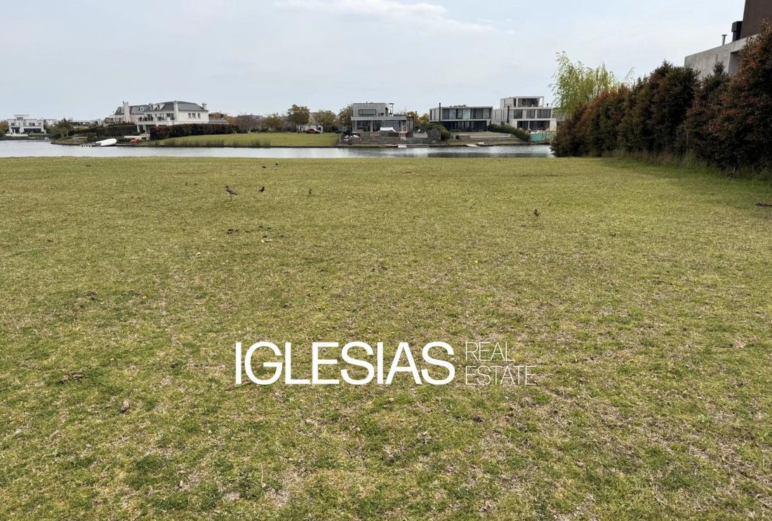 Land in Tigre, Buenos Aires Province, Argentina 1 - 18844316