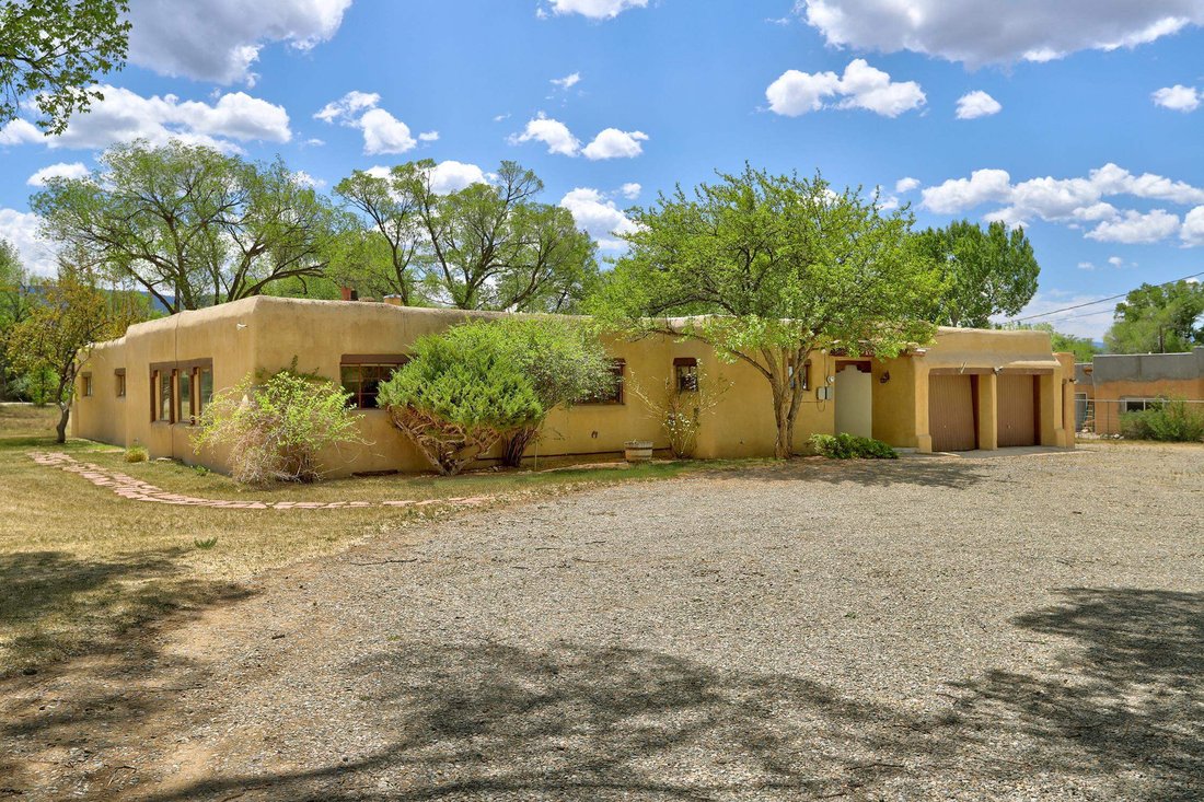 Maison à Taos, Nouveau-Mexique, États-Unis 1 - 18888310