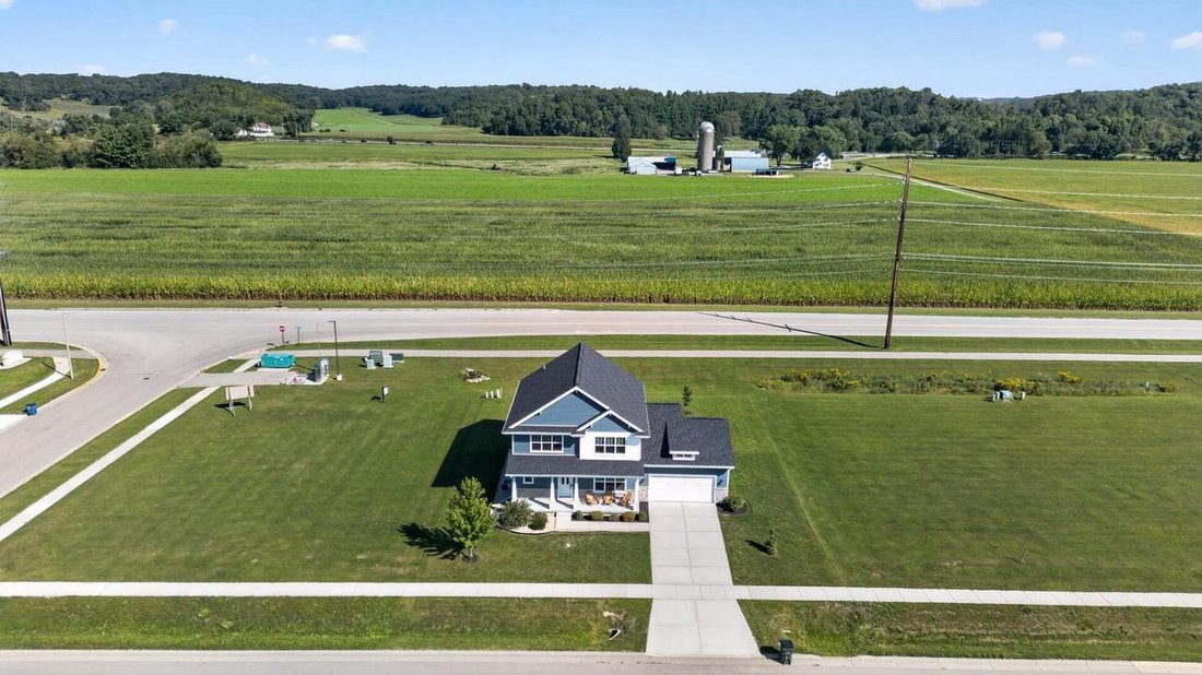 House in Cross Plains, Wisconsin, United States 3 - 18878869