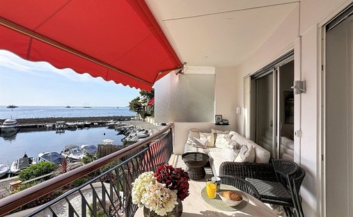 Apartamento en Èze, Provenza-Alpes-Costa Azul, Francia 1