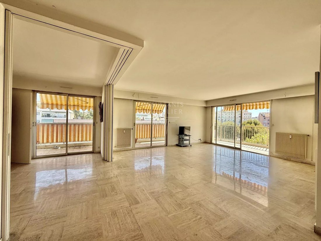 Apartment in Cannes, Provence-Alpes-Côte d'Azur, France 4 - 18879310